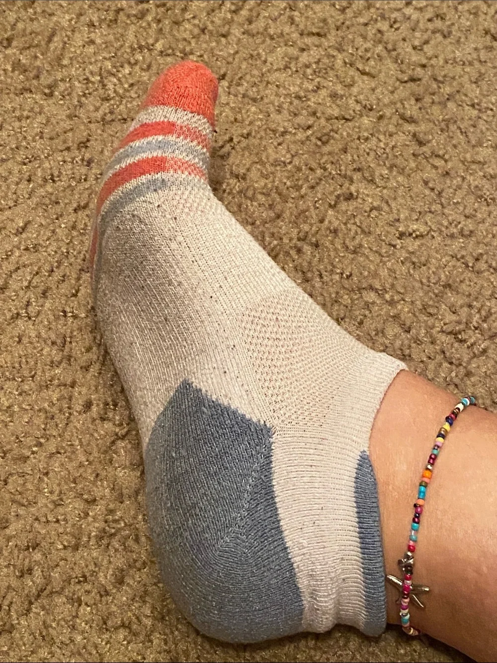Women’s well-worn SINGLE white, grey, & pink Low-Cut Athletic Sock
